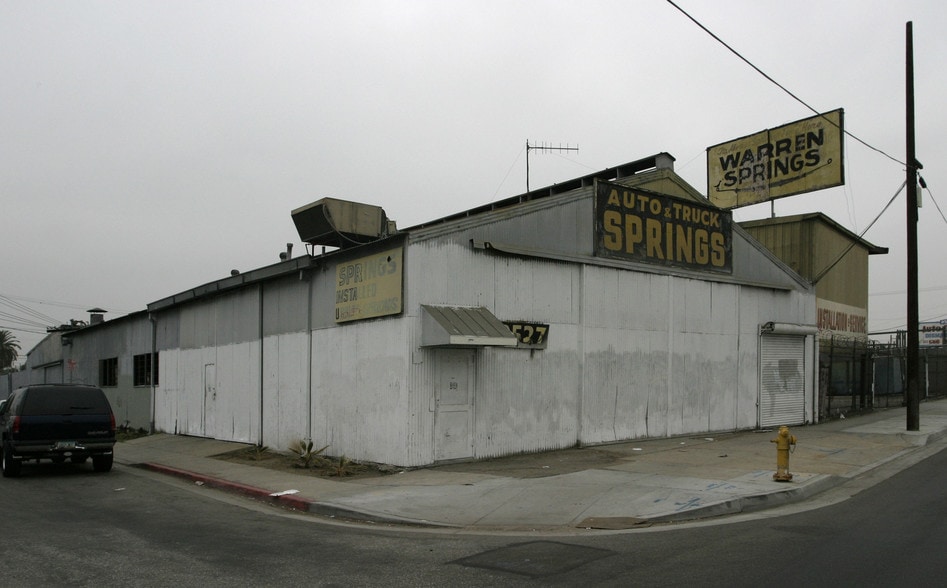 Primary Photo Of 9527 S Alameda St, Los Angeles Land For Sale