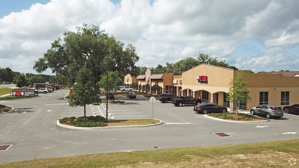 More Photos Of 9668 N US Highway 301, Wildwood Storefront Retail Office For Lease