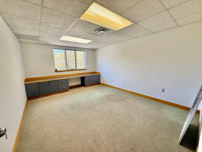 More Photos Of 73 Main St S, Woodbury Storefront Retail Office For Sale