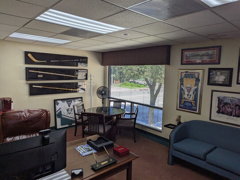 More Photos Of 17722 Irvine Blvd, Tustin Office For Sale