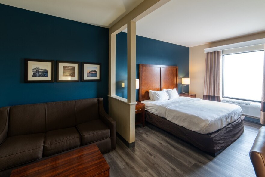 More Photos Of 2949 Varsity St, Baton Rouge Hotel For Sale