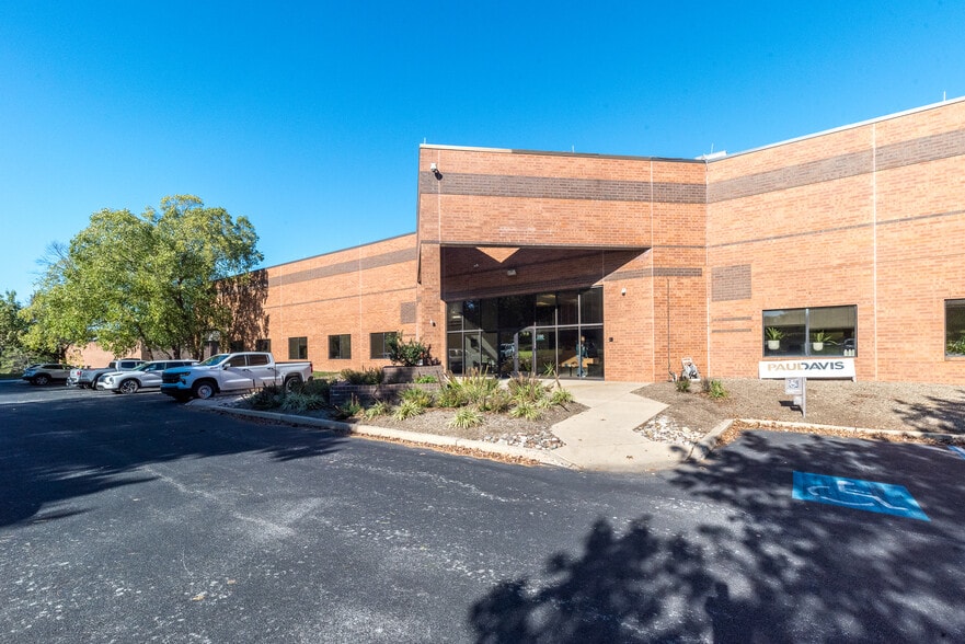Primary Photo Of 905 Airport Rd, West Chester Research And Development For Lease