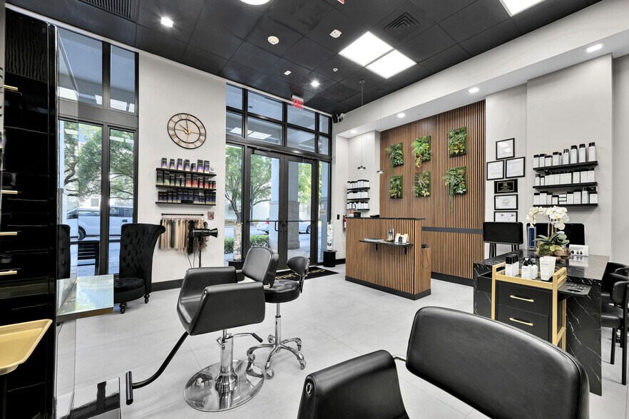 More Photos Of 301 Altara Ave, Coral Gables Apartments For Sale