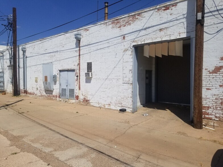 More Photos Of 1962 Texas Ave, Lubbock Warehouse For Lease