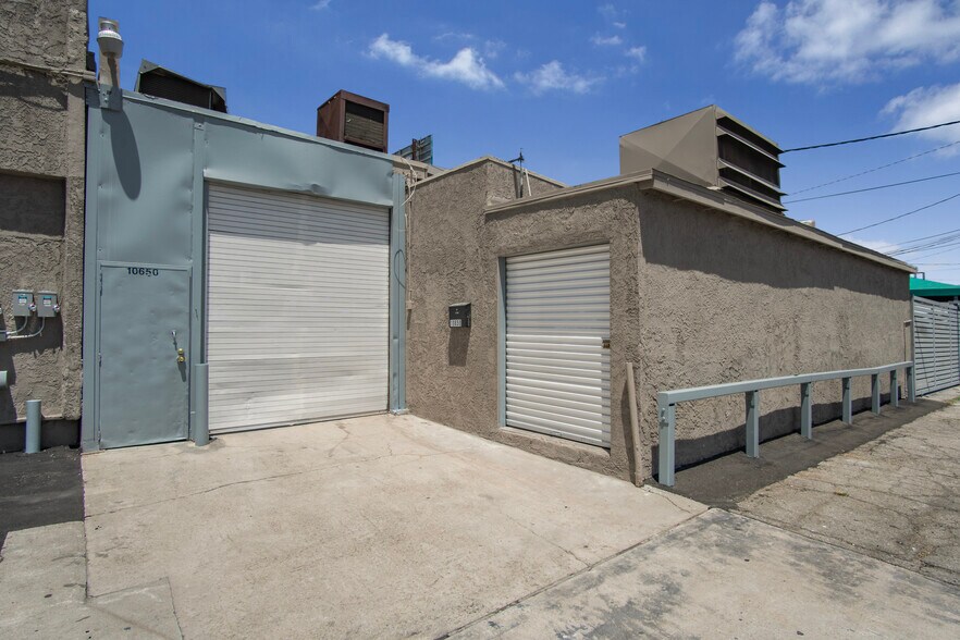 More Photos Of 10650-10658 Burbank Blvd, North Hollywood Food Processing For Lease