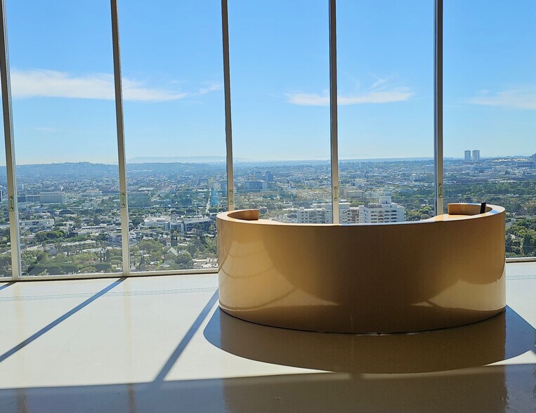 More Photos Of 9000 W Sunset Blvd, West Hollywood Office For Lease