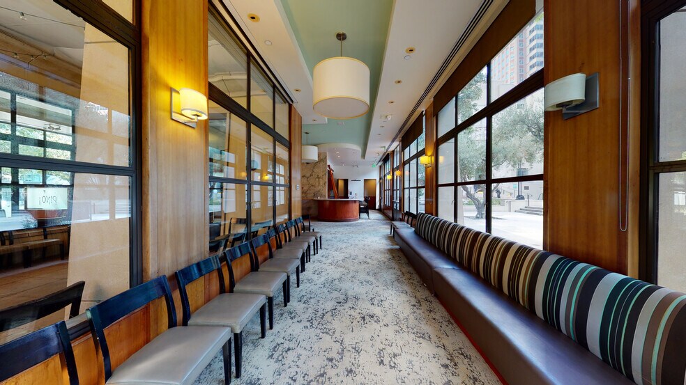 More Photos Of 700 W 5th St, Los Angeles Storefront For Lease