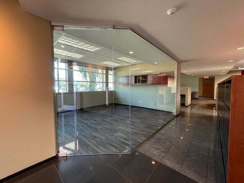 More Photos Of 3100 N 3rd Ave, Phoenix Office For Lease