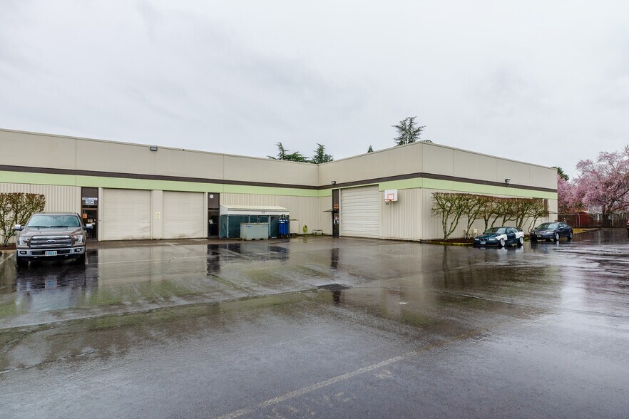 More Photos Of , Beaverton Flex For Sale