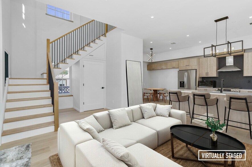 More Photos Of 63 Church St, Greenwich Apartments For Sale