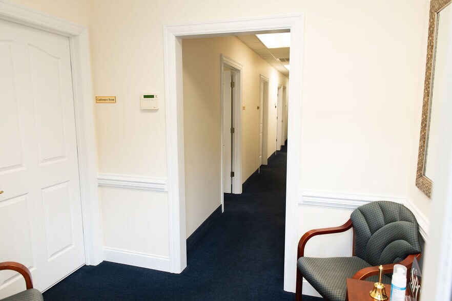 More Photos Of 3707 W Market St, Greensboro Office For Sale