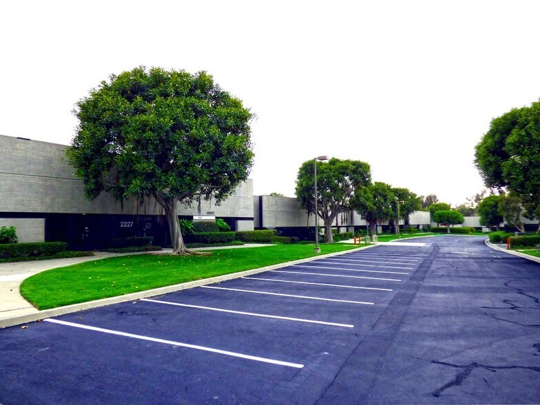 More Photos Of 2237 Faraday Ave, Carlsbad Unknown For Lease