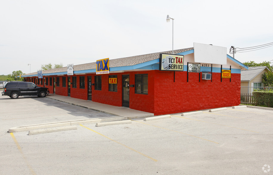 Primary Photo Of 6353 W Commerce St, San Antonio Storefront Retail Office For Lease