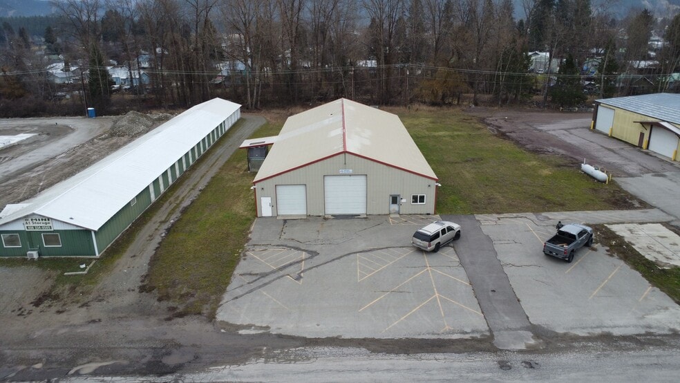More Photos Of 131 E Commerce Way, Libby Manufacturing For Sale