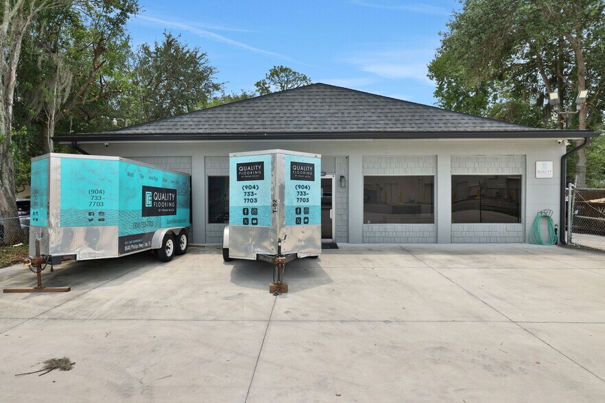 More Photos Of 3730 Kori Rd, Jacksonville Showroom For Sale