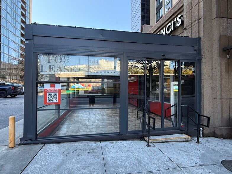 More Photos Of 1270 W Peachtree St NW, Atlanta Multifamily For Sale