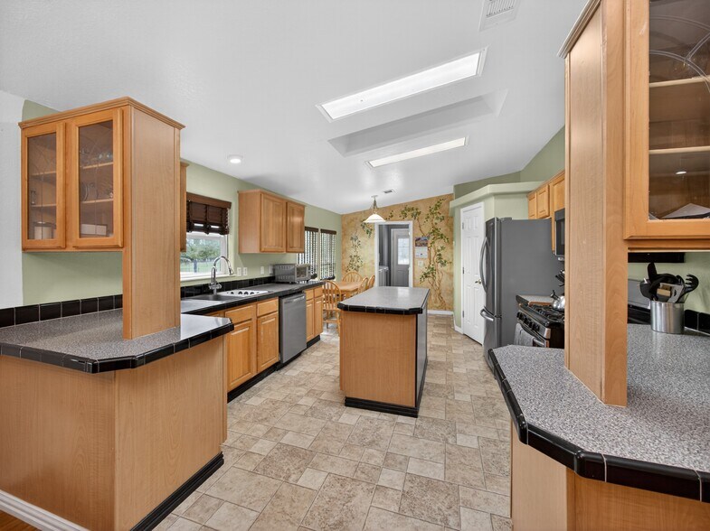 More Photos Of 279 Highline Dr, Bastrop Land For Sale