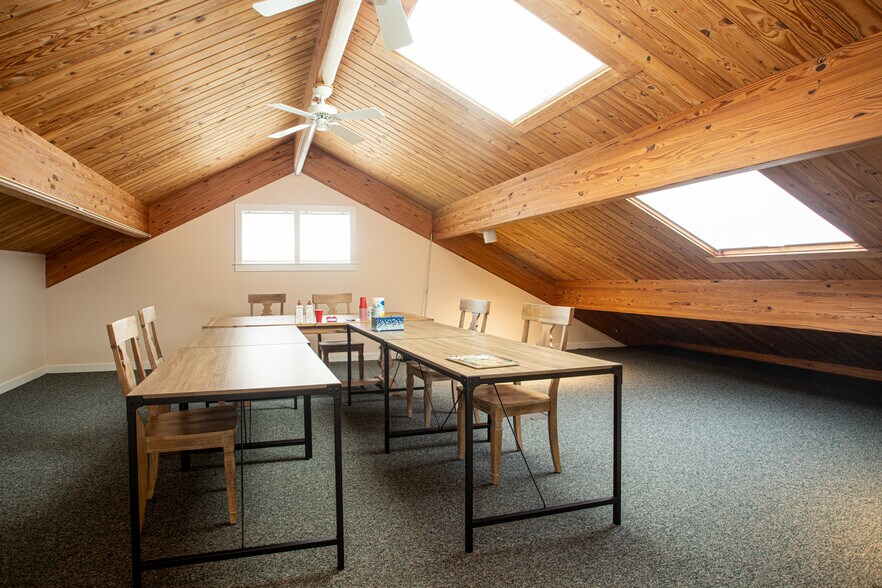 More Photos Of 767 Main Rd, Westport General Retail For Sale