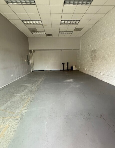 More Photos Of 3666 El Camino Real, Palo Alto Freestanding For Lease