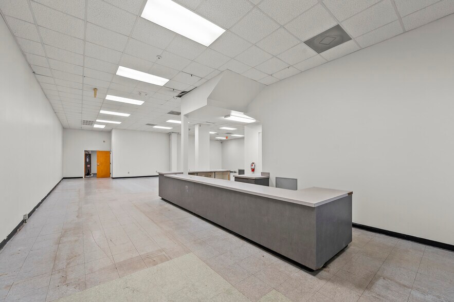 More Photos Of 418-420 N Liberty St, Winston-Salem Storefront Retail Office For Sale