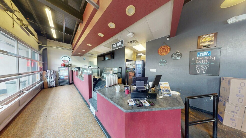 More Photos Of 120 S Park Ave, Sanford Storefront For Sale