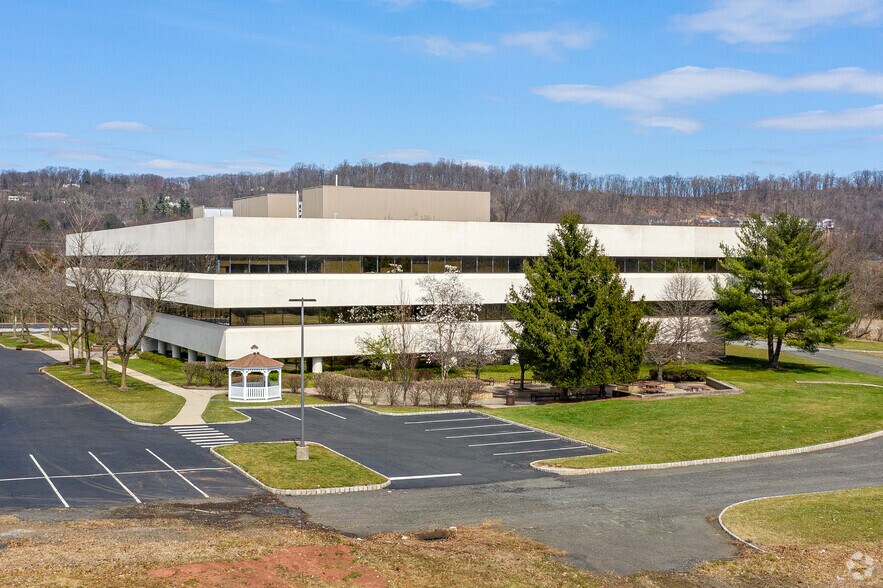 More Photos Of 1200 Route 22 E, Bridgewater Medical For Lease