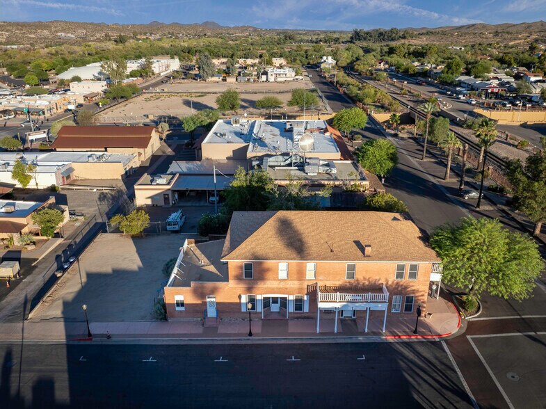 More Photos Of 1 E Apache St, Wickenburg Office For Sale