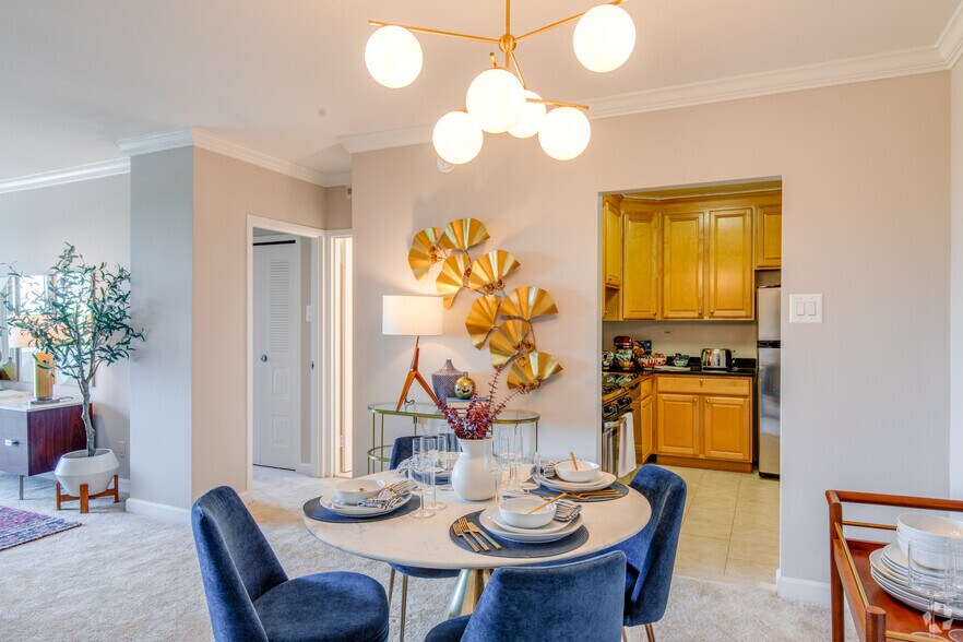 More Photos Of 5480 Wisconsin Ave, Chevy Chase Apartments For Lease