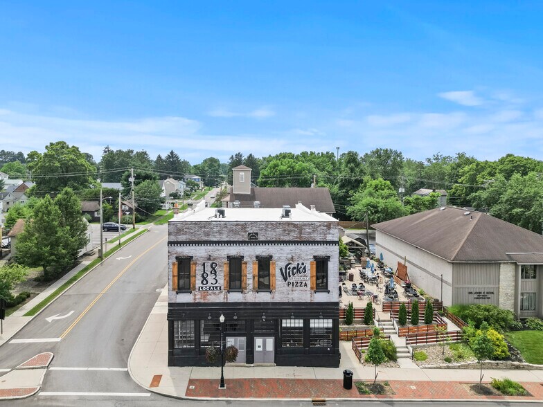 More Photos Of 7345-7347 E Main St, Reynoldsburg General Retail For Sale