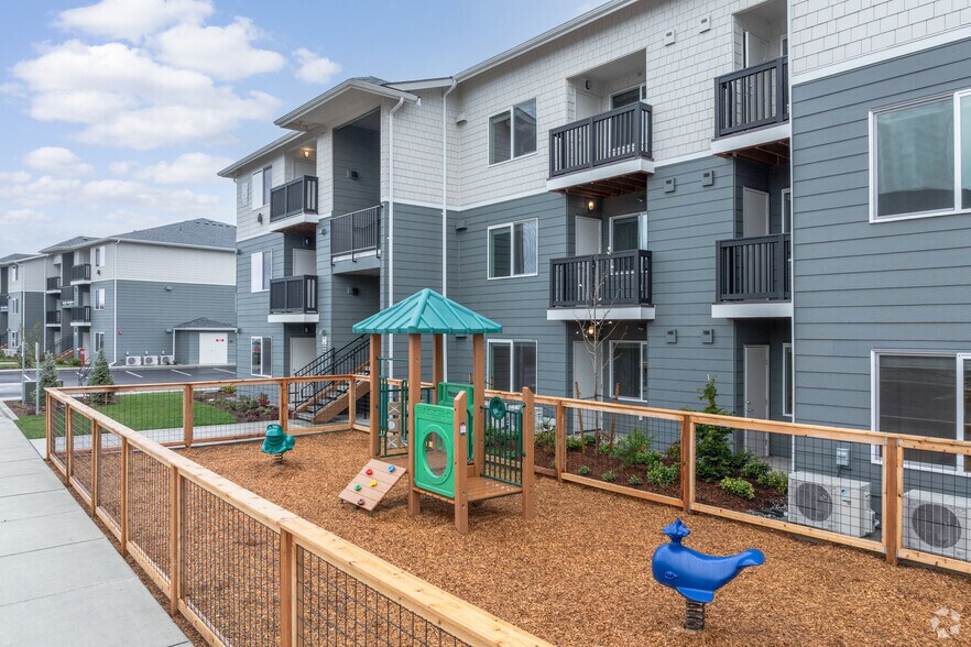 More Photos Of 200 E McCorquedale Rd, Burlington Apartments For Sale