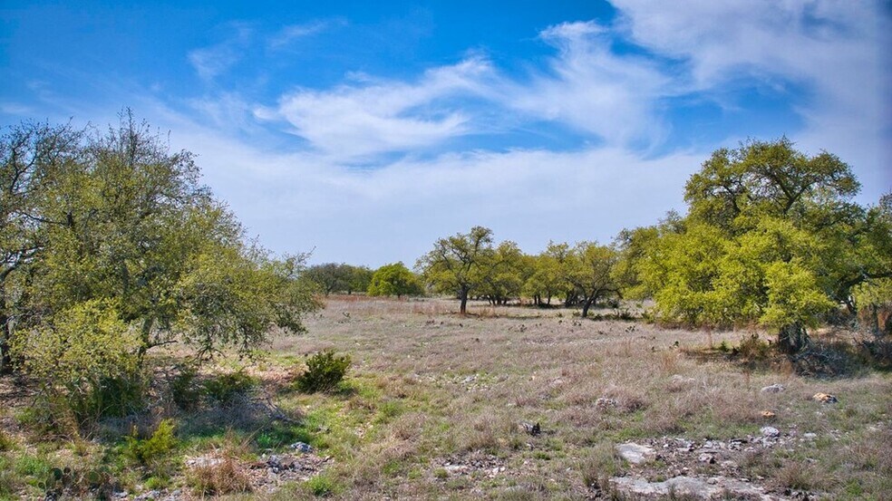 More Photos Of 199 Antelope Cir, Harper Land For Sale