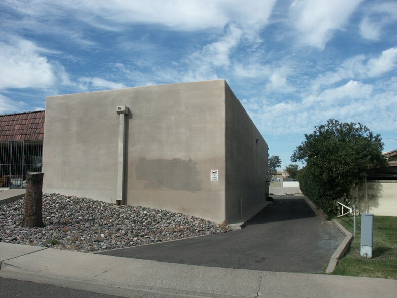 More Photos Of 6501 N Black Canyon Fwy, Phoenix Industrial For Sale