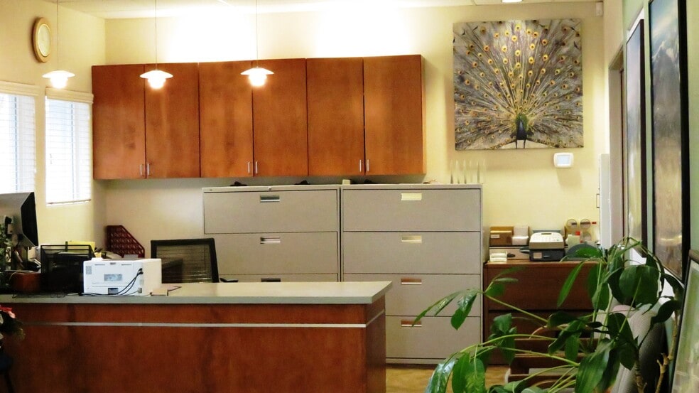 More Photos Of 1925 E Prater Way, Sparks Office For Sale
