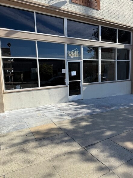 More Photos Of 2010-2020 Lincoln Ave, Pasadena Storefront Retail Office For Lease