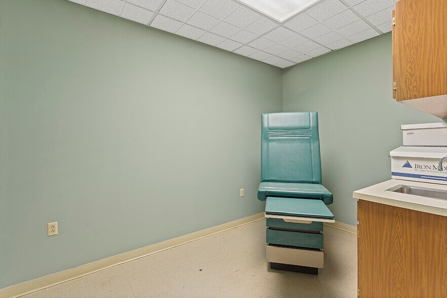 More Photos Of 12279 State Route 30, North Huntingdon Medical For Sale