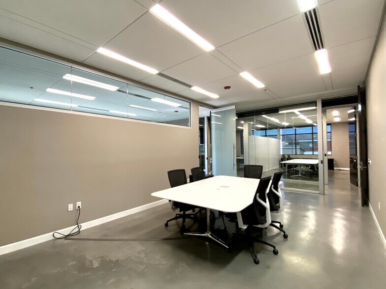 More Photos Of 6010 S Durango Dr, Las Vegas Loft Creative Space For Sale