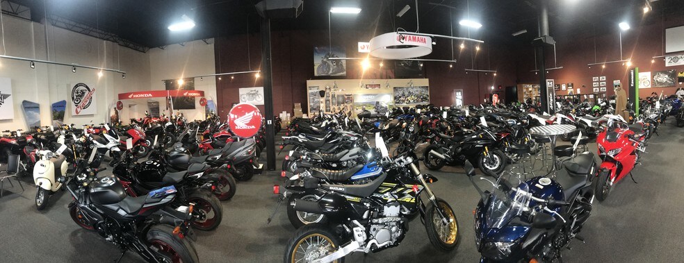 More Photos Of 1037 Unger Ln, Boyertown Auto Dealership For Sale