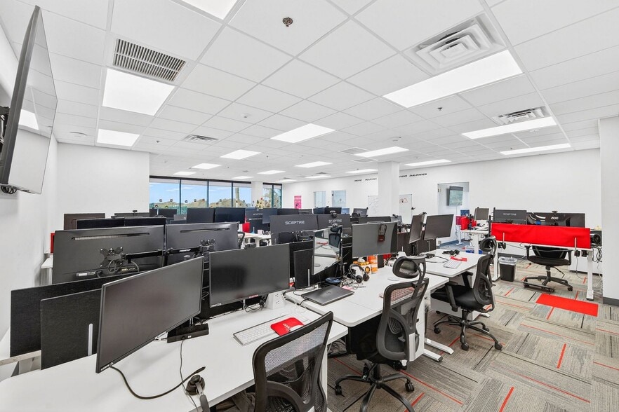 More Photos Of 930 S Harbor City Blvd SW, Melbourne Office For Sale