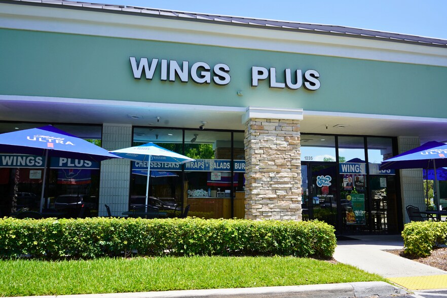 More Photos Of 1201-1327 N University Dr, Coral Springs Unknown For Lease