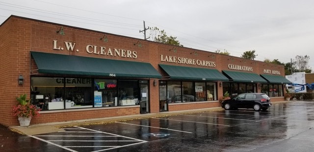 More Photos Of 870 Sheridan Rd, Highwood Storefront Retail Office For Sale