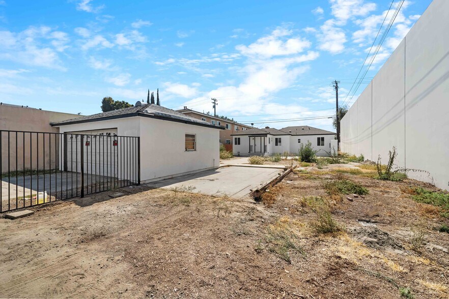 More Photos Of 3515 W Commonwealth, Fullerton Multifamily For Sale
