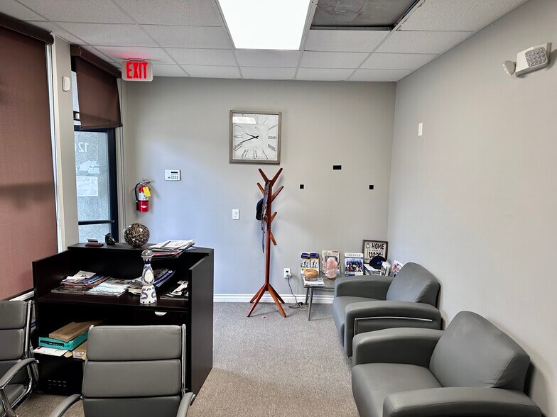 More Photos Of 12065 Paramount Blvd, Downey Storefront For Lease