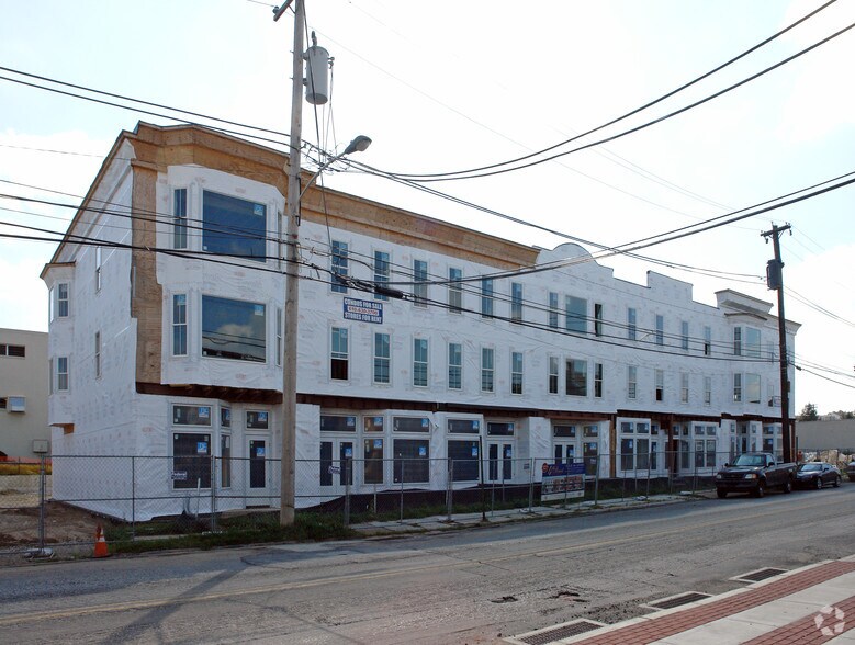 More Photos Of 30 W 4th St, Bridgeport Apartments For Lease