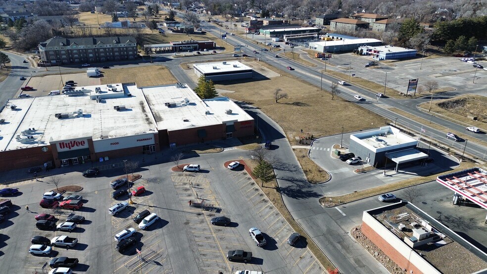 More Photos Of 1111 E Army Post Rd, Des Moines Land For Lease