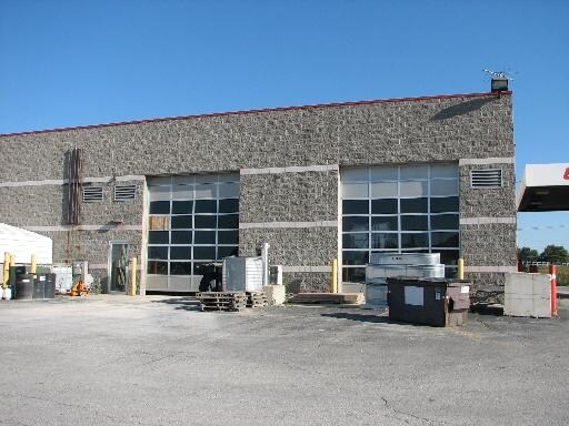 More Photos Of 7575 W 79th St, Bridgeview Service For Lease
