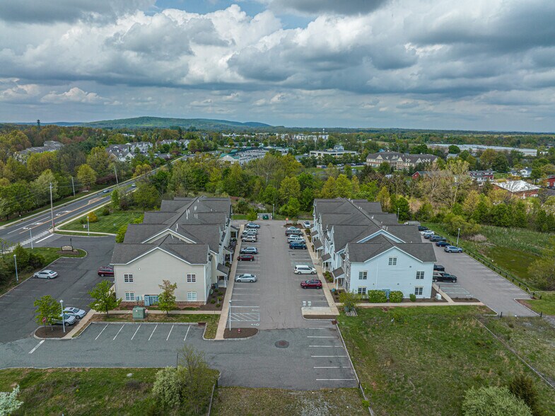 More Photos Of 5 Walter E Foran Blvd, Flemington Medical For Lease