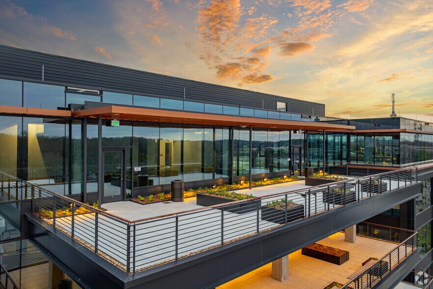 More Photos Of 667 Auburn Ave NE, Atlanta Office For Lease