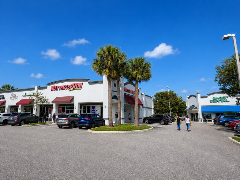 More Photos Of 2835-2841 NW Federal Hwy, Stuart Unknown For Lease