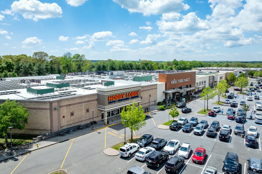 More Photos Of 108 Veterans Memorial Hwy, Commack General Retail For Lease