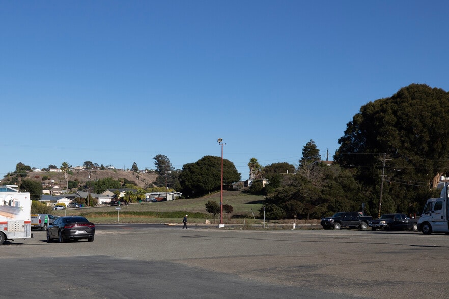 More Photos Of San Pablo Ave @ Tara Hills Dr, Pinole Land For Sale